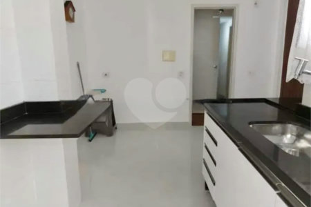 Apartamento à venda com 3 quartos, sendo 2 suítes, em Maracanã, Rio de Janeiro, RJ