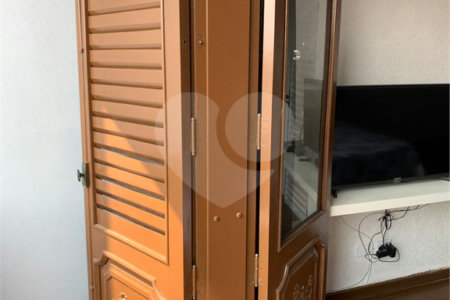 Sobrado à venda com 3 quartos, sendo 1 suíte,  em Vila Maria Alta, São Paulo, SP