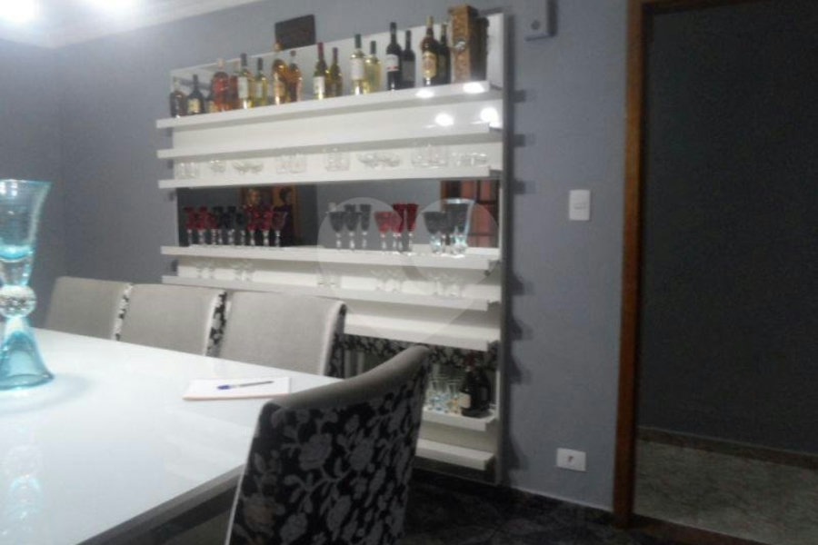 Prédio à venda com 4 quartos em Santana, São Paulo, SP