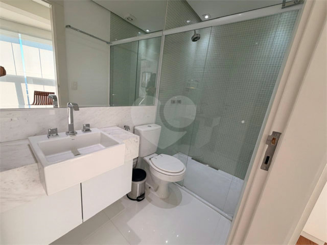 Apartamento para alugar com 3 suítes em Brooklin, São Paulo, SP