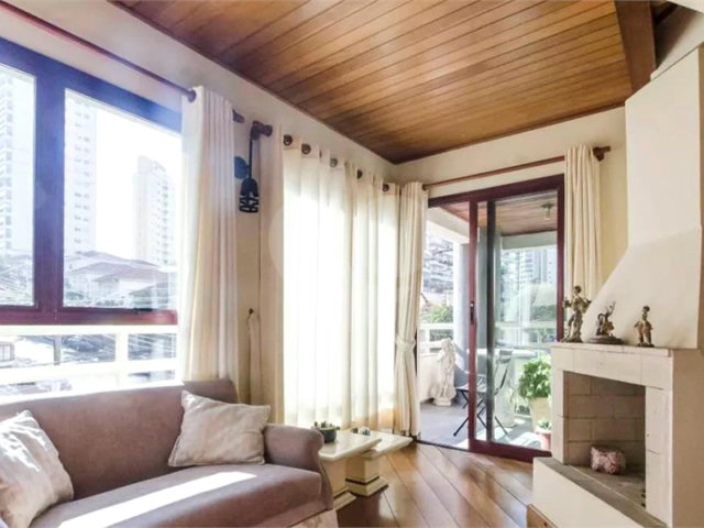 Apartamento à venda com 3 quartos, sendo 2 suítes,  em Santana, São Paulo, SP