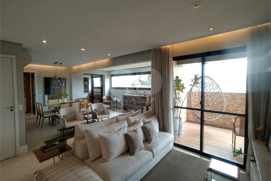 Apartamento à venda com 4 quartos, sendo 3 suítes, em Santana, São Paulo, SP