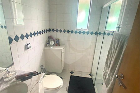 Sobrado à venda com 3 quartos, sendo 1 suíte,  em Chácara Santo Antônio (zona Sul), São Paulo, SP