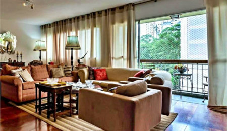Apartamento à venda com 3 quartos, sendo 1 suíte,  em Vila Andrade, São Paulo, SP