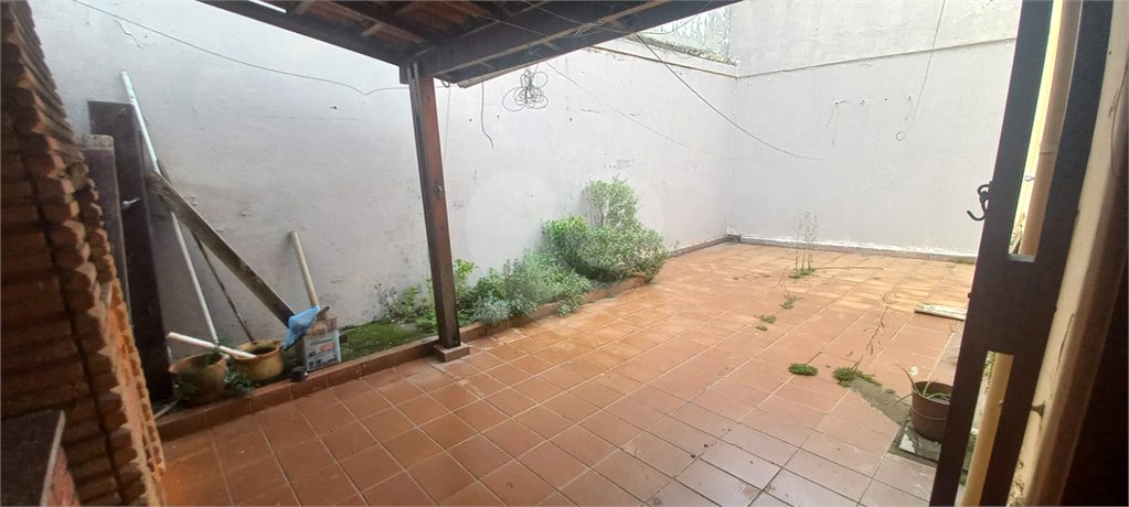 Casa Térrea à venda com 4 quartos, sendo 3 suítes, em Vila Galvão, Guarulhos, SP