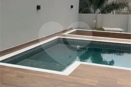Casa à venda com 3 suítes no condomínio Portal de Bragança, Bragança Paulista - SP