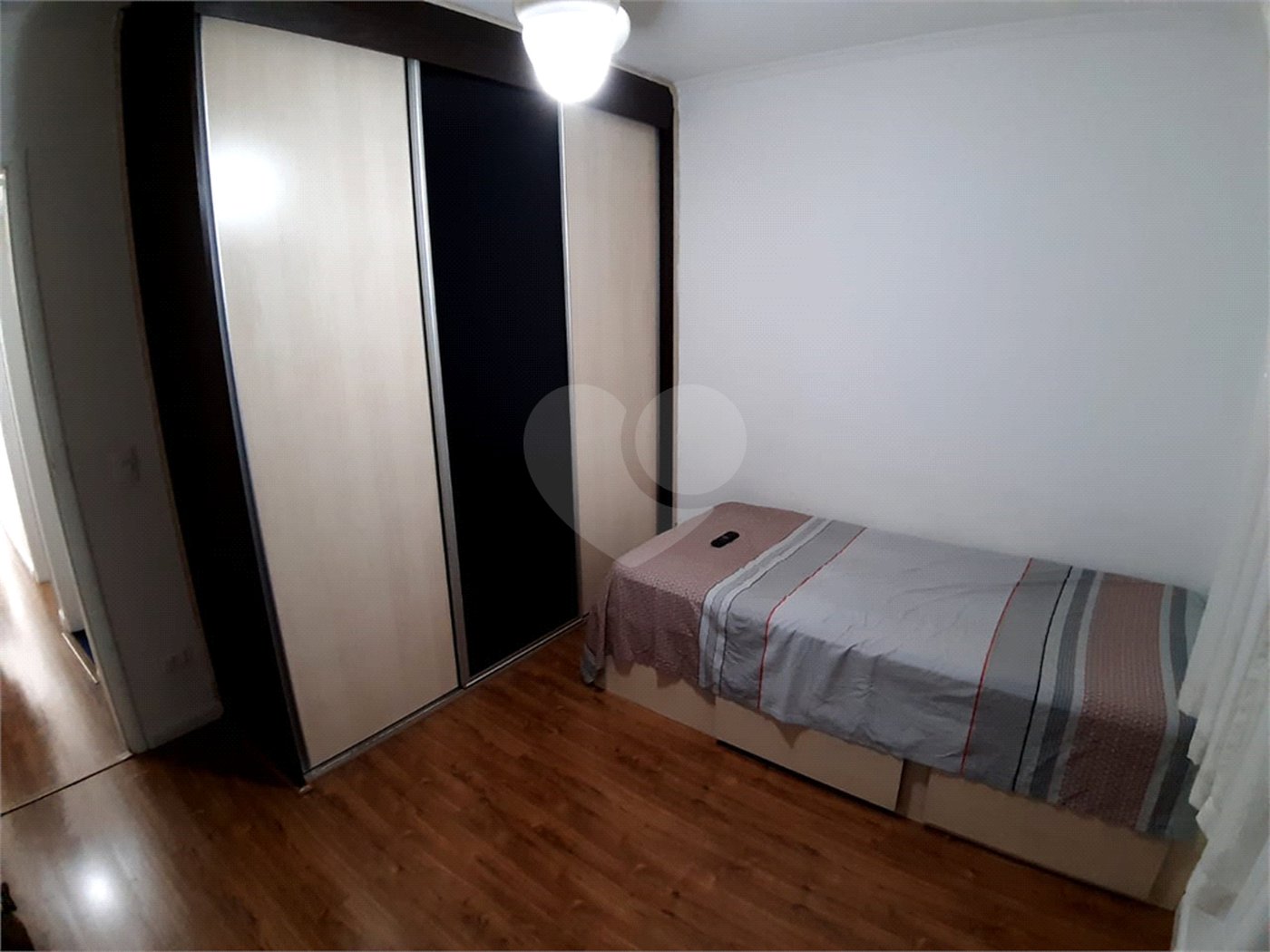 Sobrado à venda com 4 quartos, sendo 2 suítes, em Parque Casa de Pedra, São Paulo, SP
