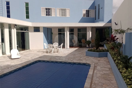 Casa à venda com 4 quartos, sendo 1 suíte, em Vila Rosa, Itapetininga, SP