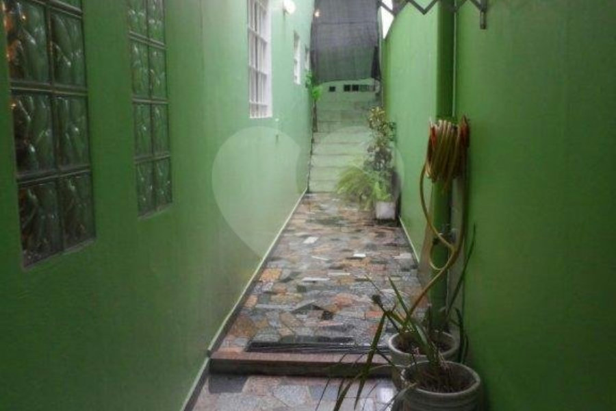 Sobrado à venda com 3 quartos, sendo 1 suíte, em Jardim Virginia Bianca, São Paulo, SP