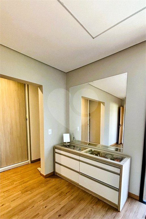 Casa à venda com 4 suítes no condomínio Village Ipanema, Araçoiaba da Serra - SP