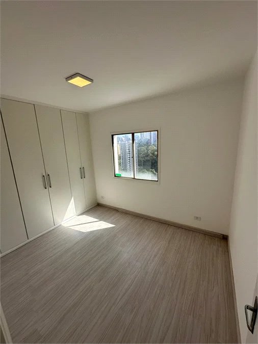 Apartamento à venda com 3 quartos, sendo 2 suítes, em Jardim Ampliação, São Paulo, SP