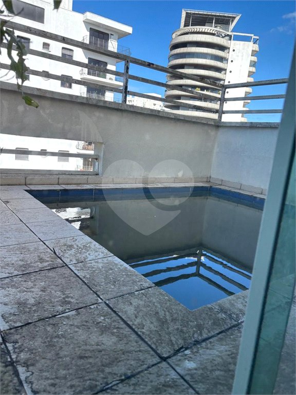 Cobertura à venda com 3 quartos, sendo 1 suíte, em Vila Andrade, São Paulo, SP