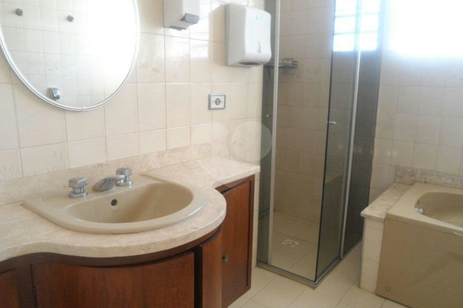 Sobrado para alugar com 4 quartos, sendo 1 suíte, em Jardim São Paulo(zona Norte), São Paulo, SP
