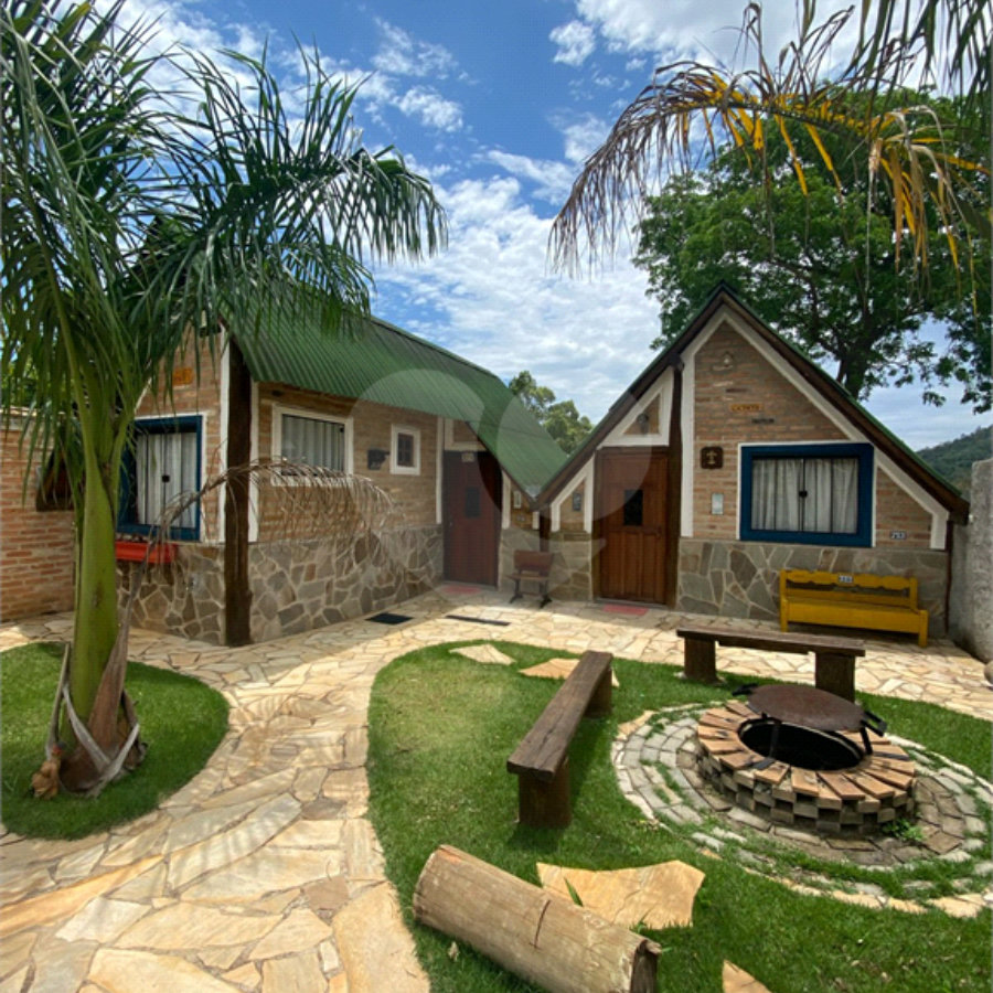 Chácara à venda com 2 quartos, sendo 1 suíte, em Área Rural de Jarinu, Jarinu, SP