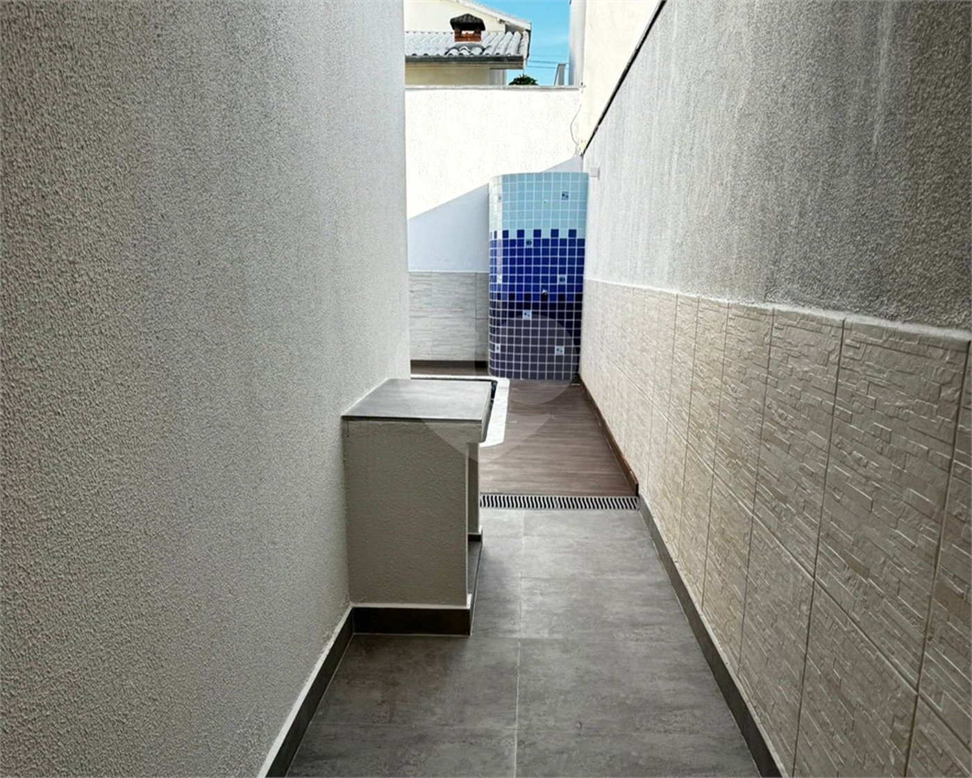Casa à venda com 3 quartos, sendo 1 suíte, no condomínio Residencial Villa dos Inglezes, Sorocaba - SP
