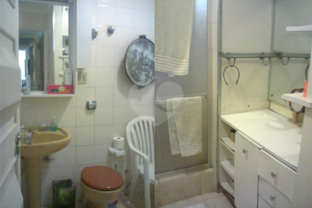 Apartamento à venda com 2 quartos, sendo 1 suíte,  em Pinheiros, São Paulo, SP