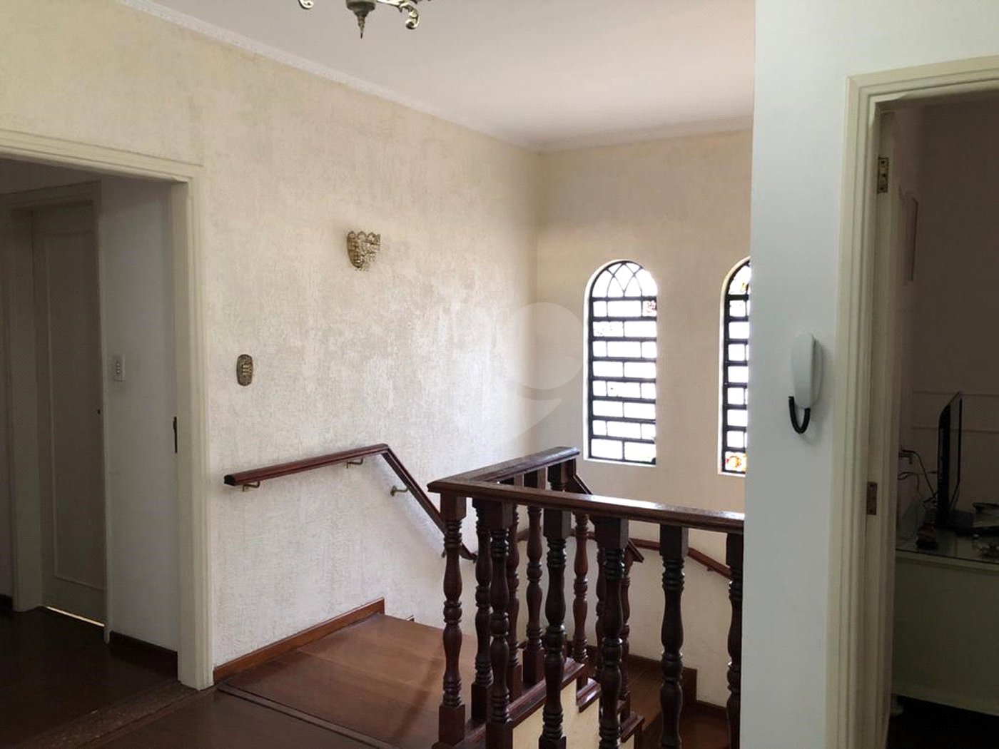 Sobrado à venda com 5 quartos, sendo 3 suítes, em Tremembé, São Paulo, SP