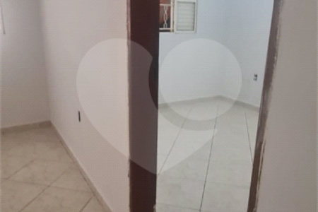 Casa de Vila à venda com 2 quartos em Jardim Colonial, Indaiatuba, SP