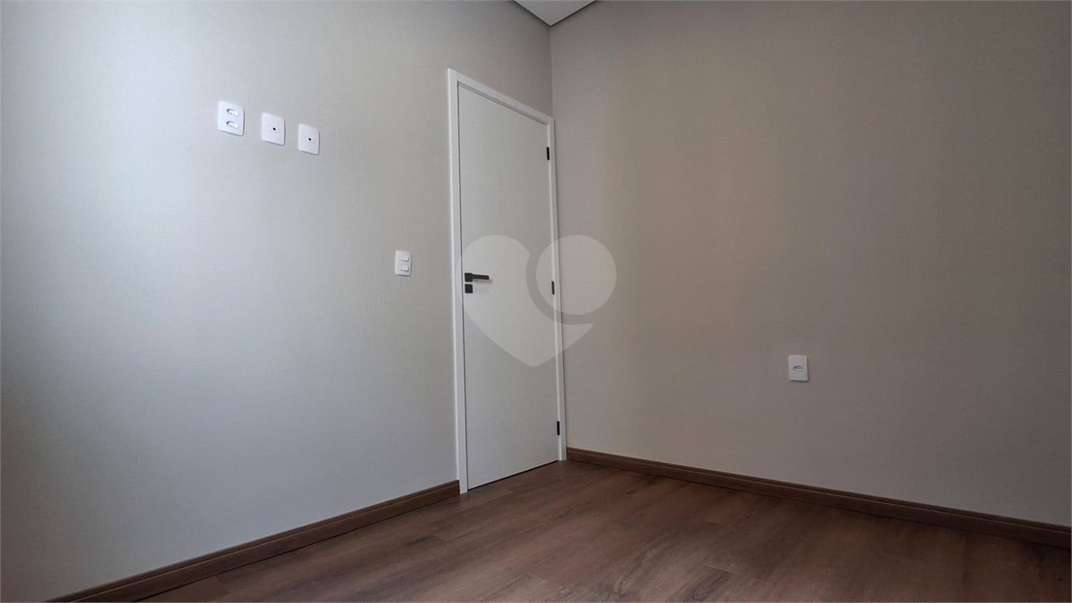 Casa à venda com 3 quartos, sendo 1 suíte, no condomínio Jardim Residencial Villagio Ipanema I, Sorocaba - SP