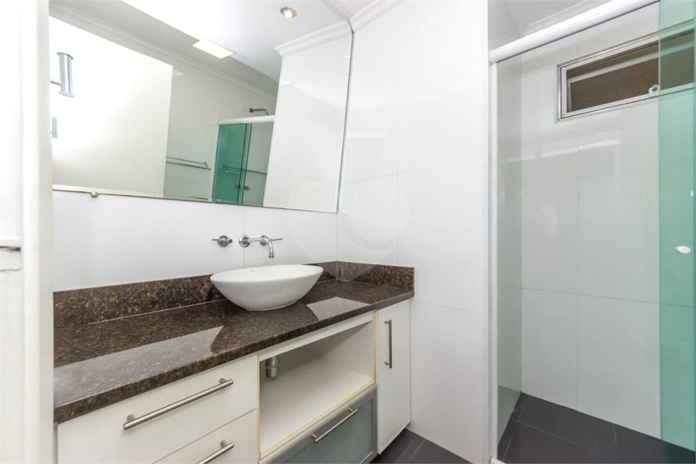 Apartamento à venda com 3 quartos, sendo 1 suíte, em Brooklin, São Paulo, SP