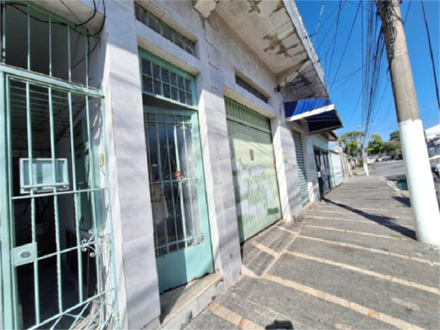 Sobrado à venda com 8 quartos em Penha, São Paulo, SP