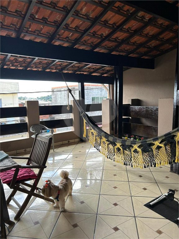Casa à venda com 3 quartos, sendo 1 suíte, em Jardim Capão Redondo, São Paulo, SP