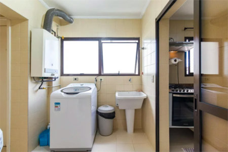 Apartamento à venda com 4 quartos, sendo 3 suítes,  em Vila Andrade, São Paulo, SP