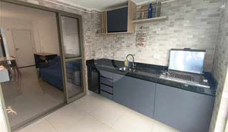 Apartamento à venda com 2 quartos, sendo 1 suíte,  em Boqueirão, Praia Grande, SP