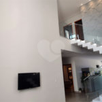 Casa à venda com 4 suítes no condomínio Residencial Villa do Sol, Valinhos - SP