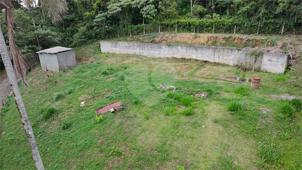 Casa à venda no condomínio Jardim da Montanha I, Mairiporã - SP