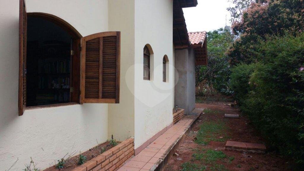 Casa Térrea à venda com 3 quartos, sendo 2 suítes, no Centro, Águas de Santa Bárbara, SP