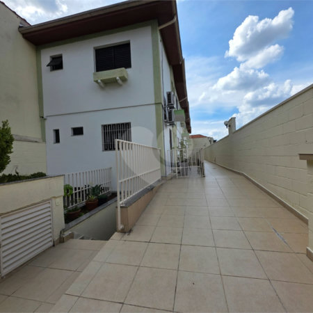 Casa à venda com 2 suítes no condomínio Residencial Santana, São Paulo - SP