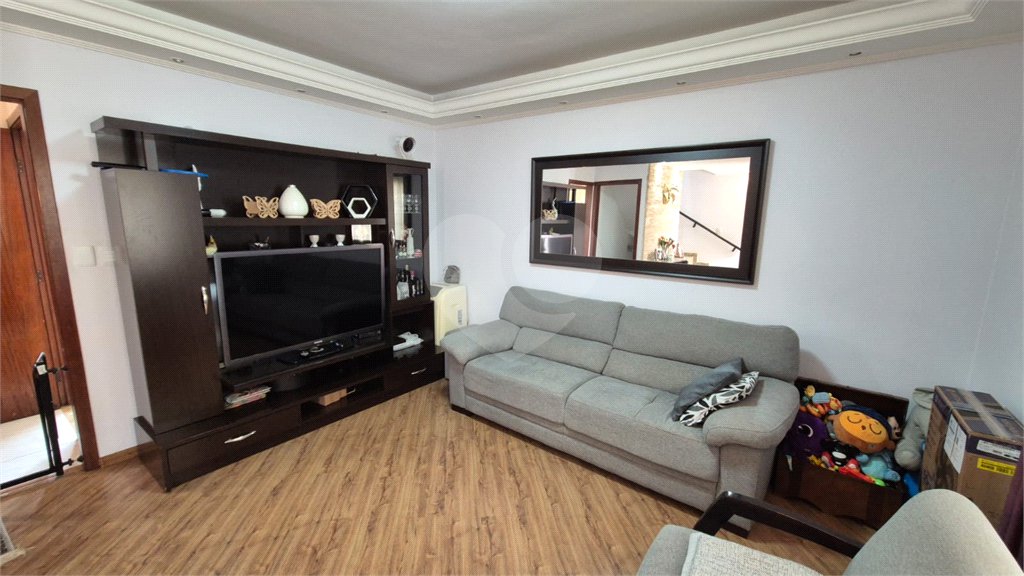 Casa à venda com 3 quartos, sendo 1 suíte, no condomínio Indefinido_ernani Pinto_439, São Paulo - SP
