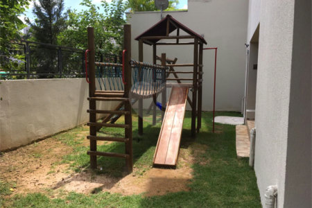 Casa à venda com 4 quartos, sendo 3 suítes,  em Vila Monumento, São Paulo, SP
