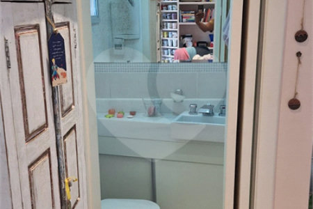 Casa à venda com 3 quartos, sendo 1 suíte, em Condomínio Flamboyant-b, Atibaia, SP