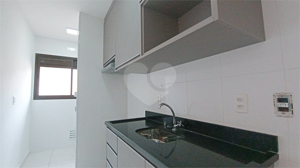 Apartamento para alugar com 3 quartos, sendo 1 suíte, em Pinheirinho, Vinhedo, SP