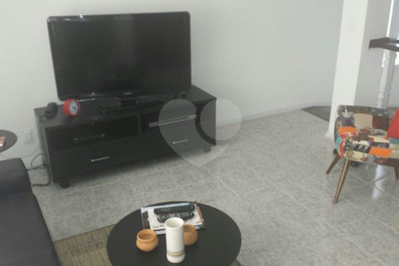 Casa à venda com 3 suítes em Jardim Franca, São Paulo, SP