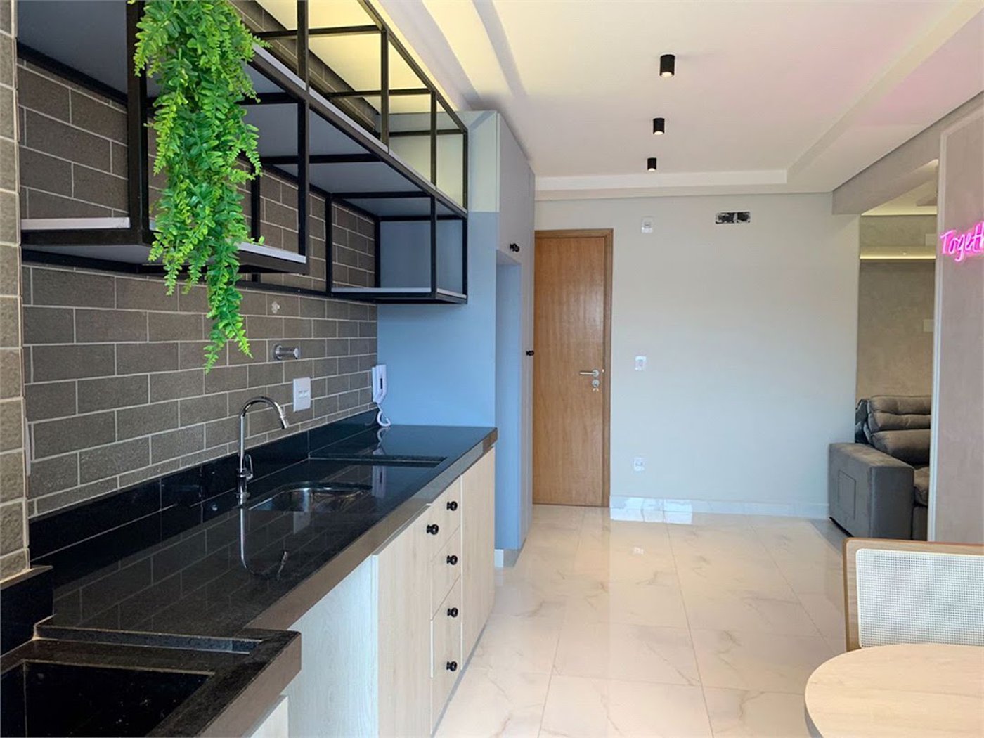 Apartamento Residencial à venda, , - AP1133.