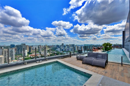 Apartamento à venda com 4 quartos, sendo 2 suítes,  em Jardim das Acácias, São Paulo, SP