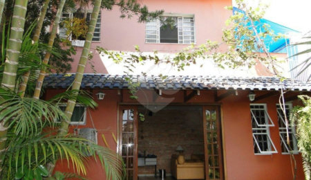Casa Térrea à venda com 3 quartos, sendo 1 suíte, em Parque Peruche, São Paulo, SP