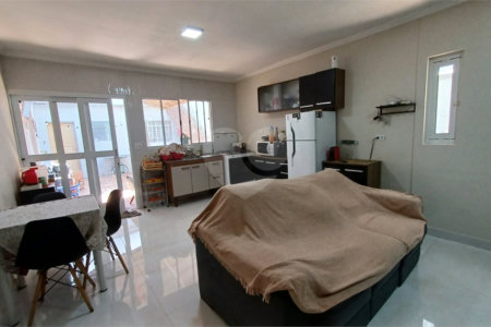 Casa à venda com 3 quartos, sendo 2 suítes,  em Vila Boaçava, São Paulo, SP