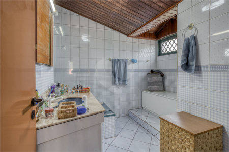 Casa à venda com 6 suítes em Alto da Boa Vista, São Paulo, SP