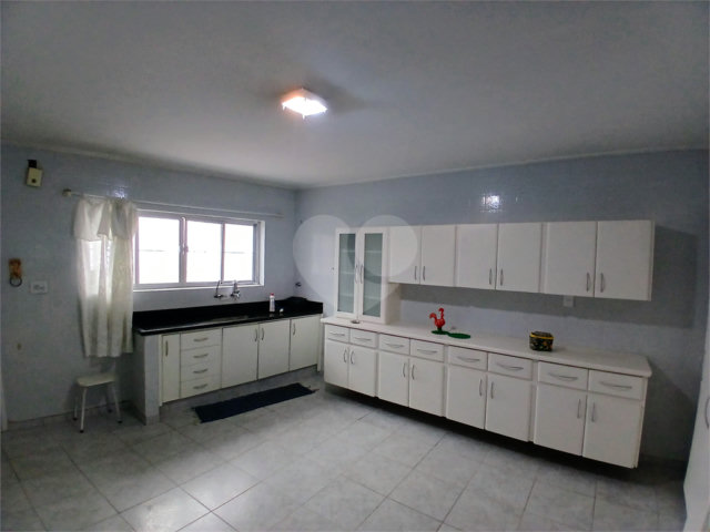 Casa à venda ou para alugar com 3 quartos, sendo 1 suíte,  em Santana, São Paulo, SP