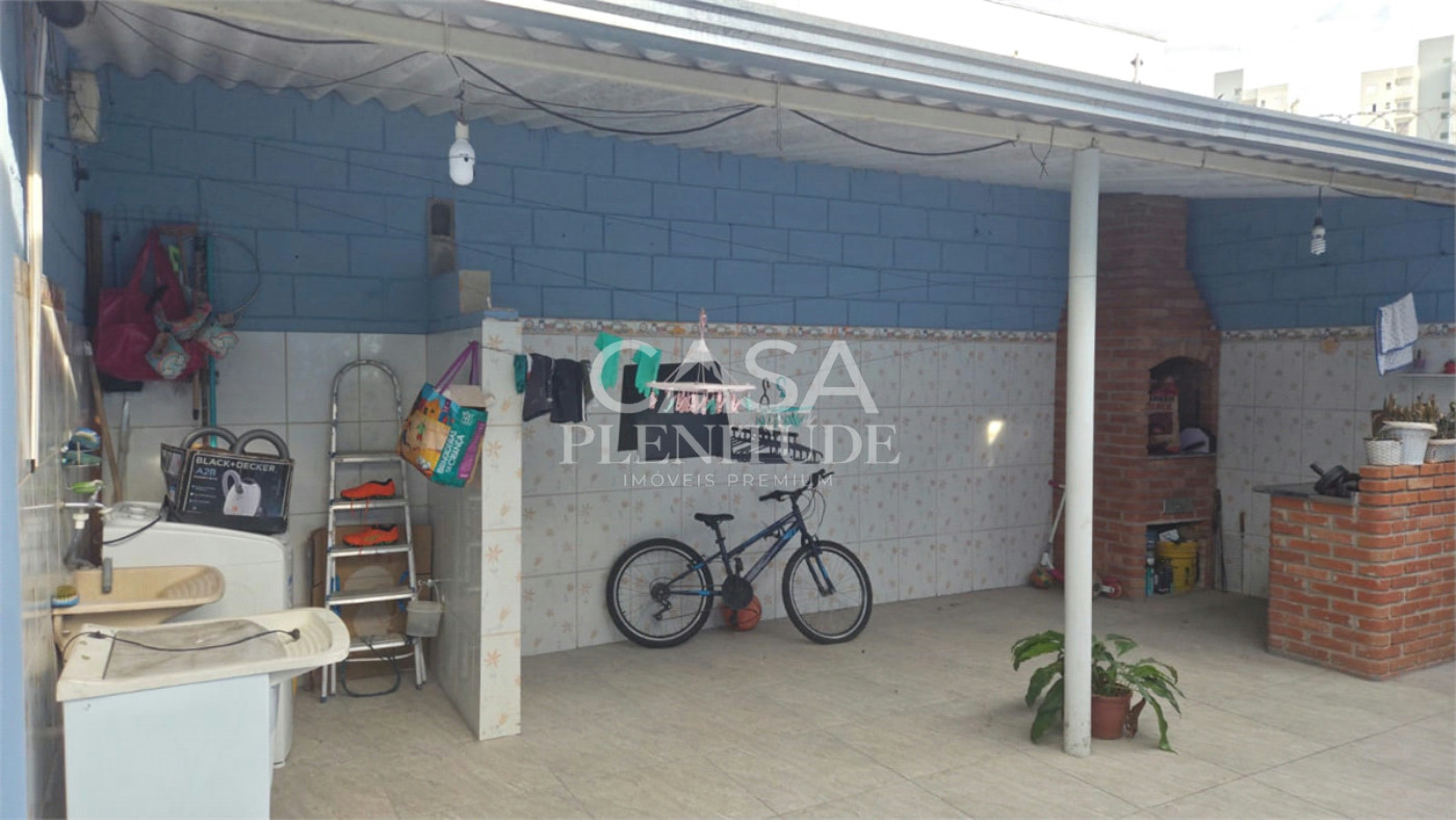 Casa à venda com 3 quartos, sendo 1 suíte, em Jardim Tulipas, Sorocaba, SP
