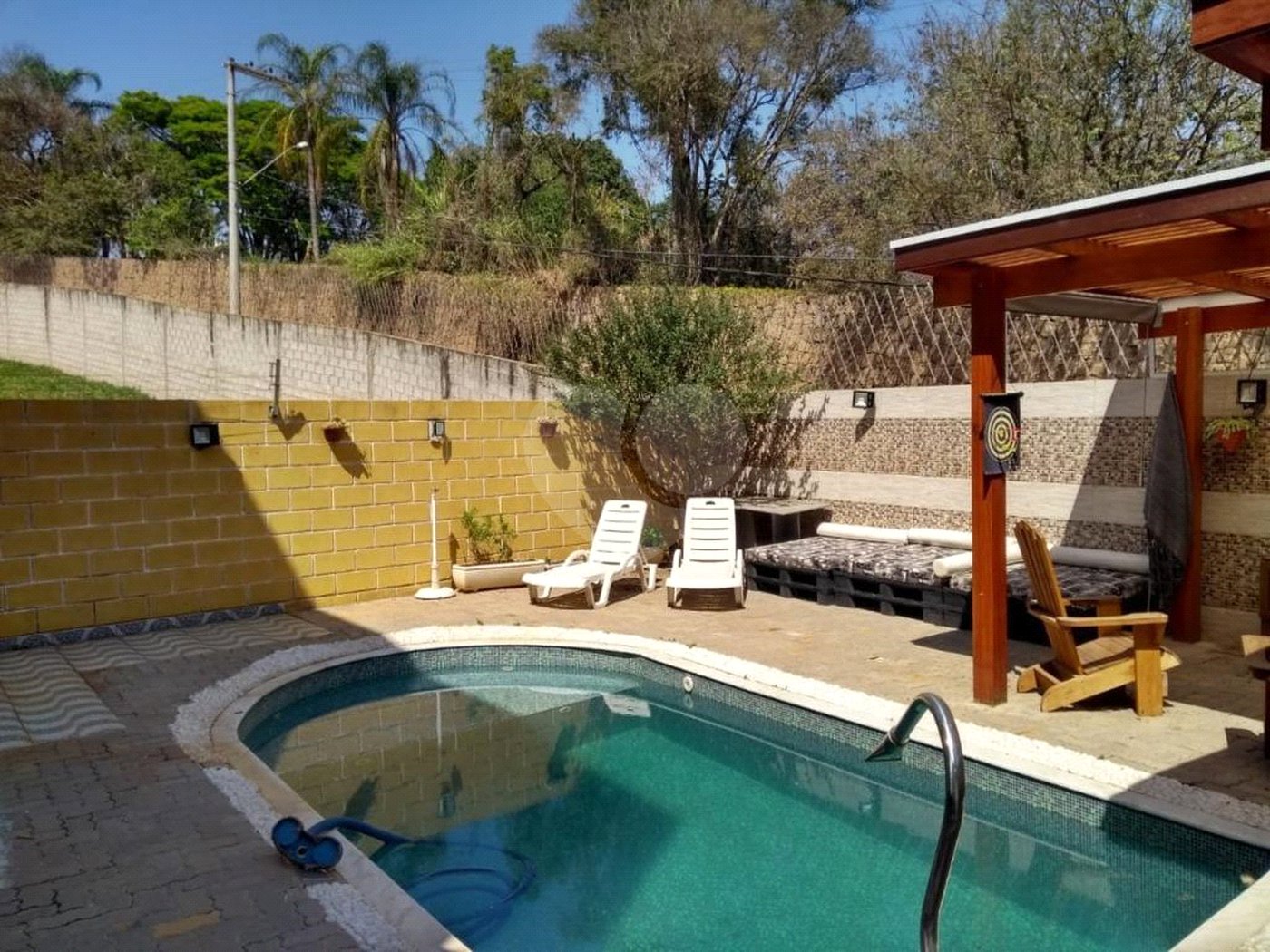 Casa à venda com 2 quartos no condomínio Portal do Bosque, Louveira - SP