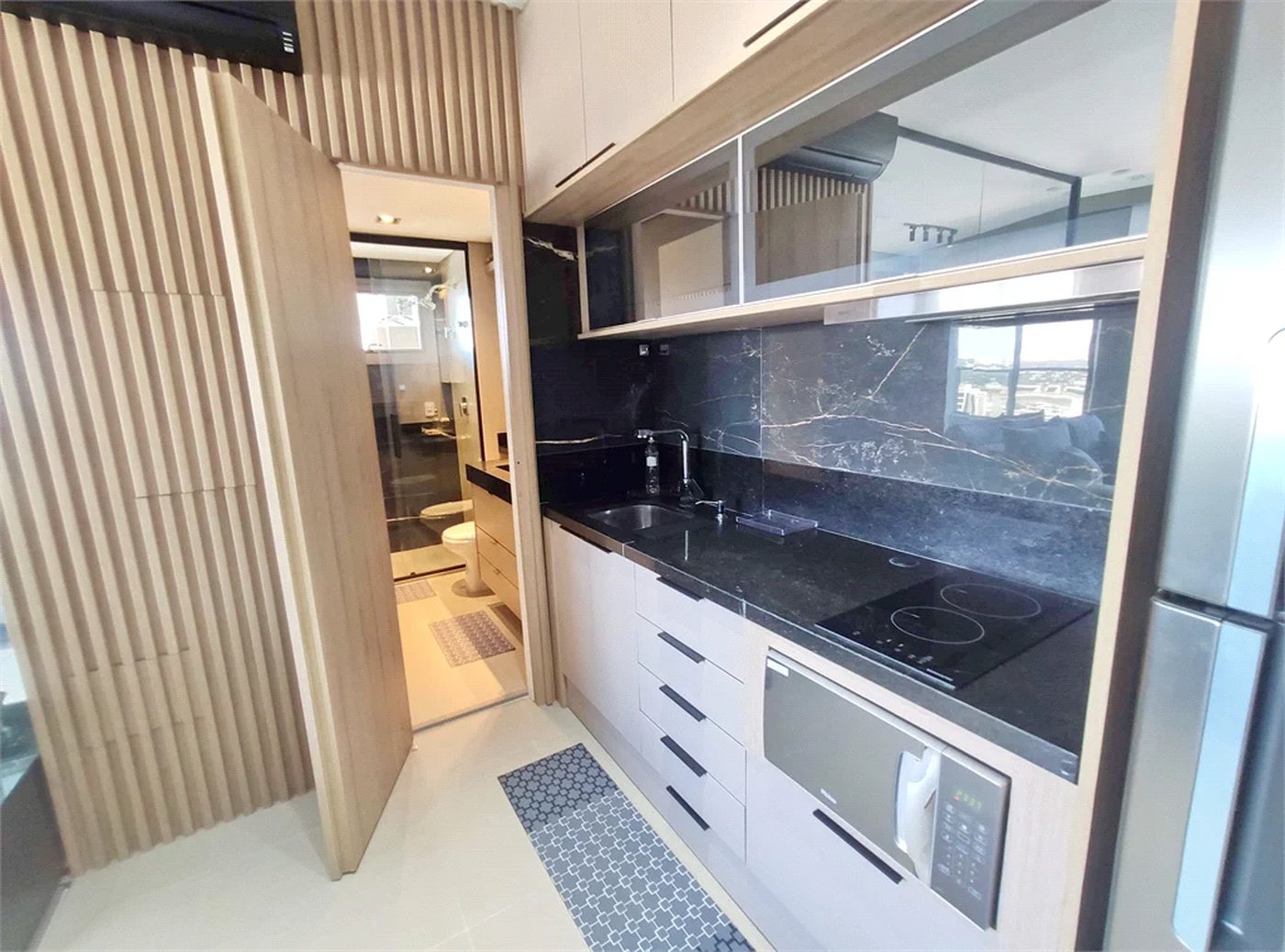 Apartamento à venda ou para alugar com 1 suíte em Pinheiros, São Paulo, SP