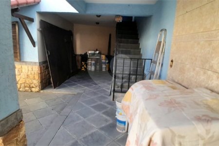 Casa à venda com 4 quartos, sendo 1 suíte, em Bangu, Rio de Janeiro, RJ