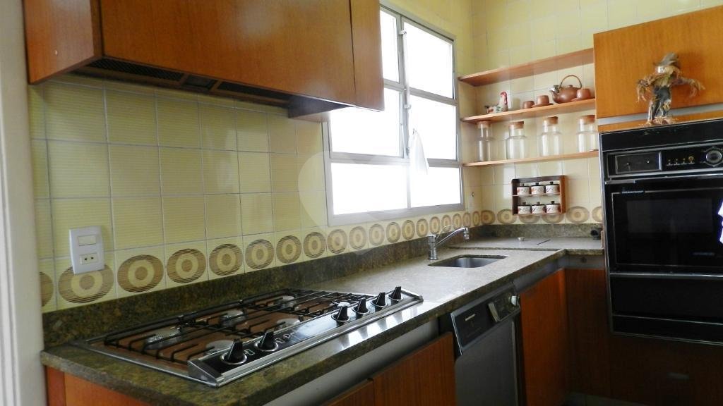 Apartamento à venda com 3 quartos, sendo 1 suíte, em Alto da Boa Vista, São Paulo, SP