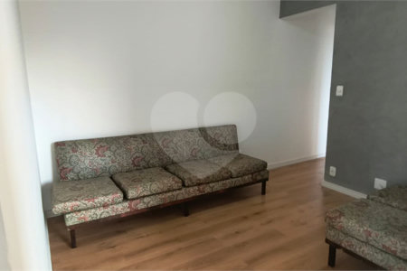 Apartamento à venda com 2 quartos em Jardim Ivana, São Paulo, SP