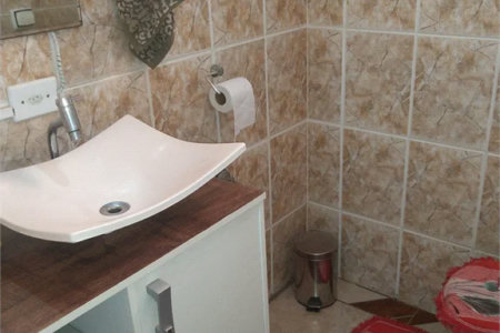 Casa à venda com 4 quartos, sendo 1 suíte, em Vila Pirajussara, São Paulo, SP